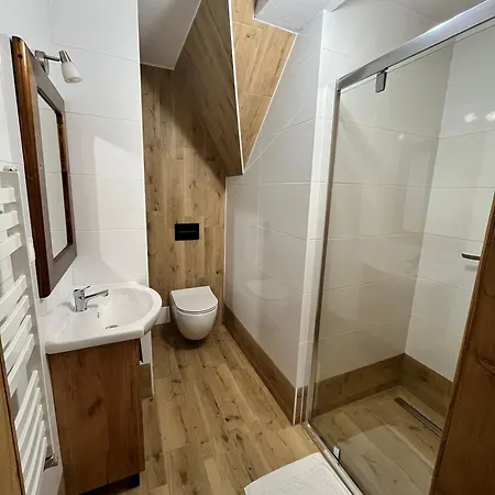 Zakatek Pod Grapa Bis