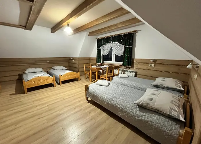 Zakatek Pod Grapa Bis * بيالكا تاترزانسكا